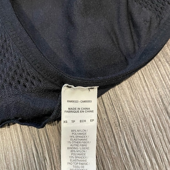 2 for $18 ๐ฆพ Nike Dri Fit Sports Bra - Picture 6 of 6